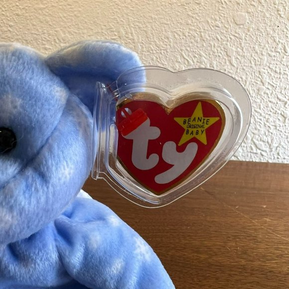 Ty Beanie Baby - 1999 Holiday Teddy the Bear - Style Number #04257 - Picture 5 of 9